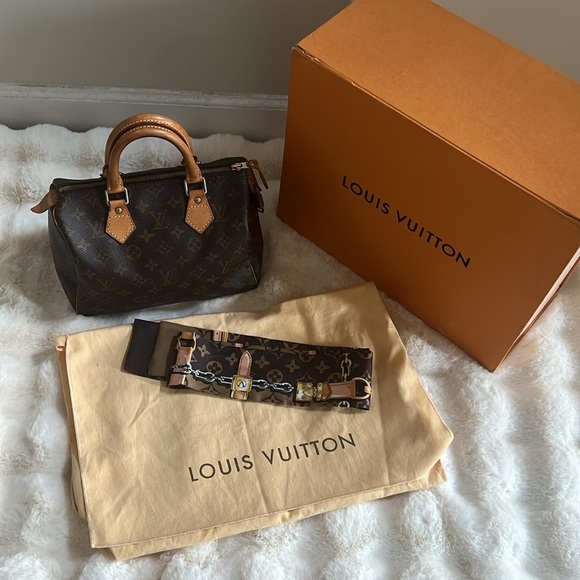 CUSTOMER APPRECIATION GIVEAWAY RETAIL VALUE $1800 AND UP - Picture 2 of 13